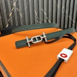 Reversible belt in Hermes Swift and perforated Epsom calfskin