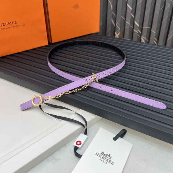 Reversible belt in Hermes Swift and perforated Epsom calfskin