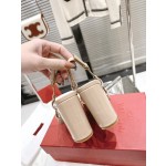 【Valentino】𝟐𝟎𝟐𝟏/𝐒𝐒 𝐧𝐞𝐰  Valentino fabric patent leather lining sheepskin sole cowhide