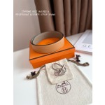 Hermes  ITHAQUE BELT BUCKLE & REVERSIBLE LEATHER STRAP