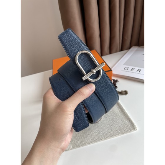 Hermes  ITHAQUE BELT BUCKLE & REVERSIBLE LEATHER STRAP