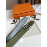 Hermes  ITHAQUE BELT BUCKLE & REVERSIBLE LEATHER STRAP