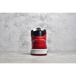 Air Jordan 1 MiD Black and Red Toe