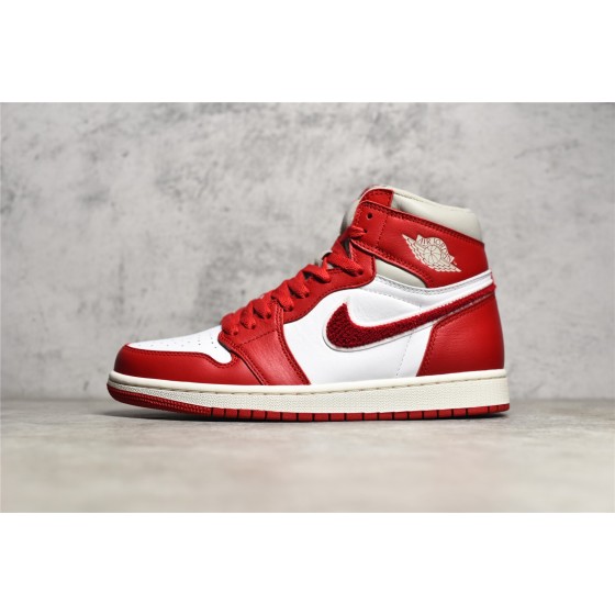 Air Jordan AJ1 MID mid-top yellow and red