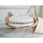 𝗖𝗛𝗔𝗡𝗘𝗟✦ 🔅23C Hula Hoop Clutch Bag White