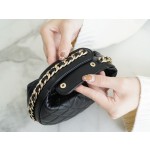 𝗖𝗛𝗔𝗡𝗘𝗟✦ 🔅23C Hula Hoop Clutch Bag White