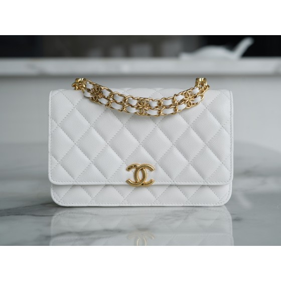 𝗖𝗛𝗔𝗡𝗘𝗟✦ Italian lychee grain calfskin 𝟮𝟐𝑲 New Chain 𝐦𝐢𝐧𝐢 𝐰𝐨𝐜 Cell Phone Bag White