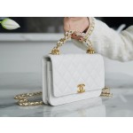 𝗖𝗛𝗔𝗡𝗘𝗟✦✦ Italian lychee grain calfskin 𝟮𝟐𝑲 New chain 𝐰𝐨𝐜 white