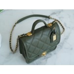 𝗖𝗛𝗔𝗡𝗘𝗟✦ France 🇫🇷 original [HAAS] fine grain calfskin 🐂𝟮𝟮k Postman Tofu Bag Olive Green