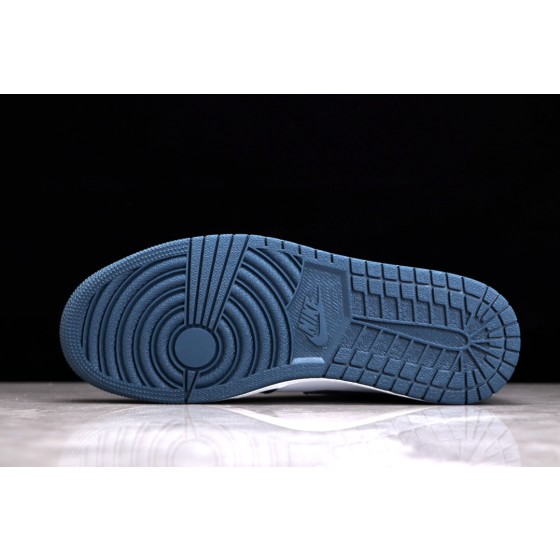 Air Jordan 1 Mid Green Orchid