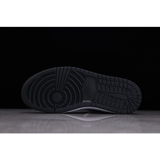 Air Jordan 1 Mid New Smoke Grey