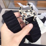 𝗖𝗛𝗔𝗡𝗘𝗟 Classic pearl lambskin elasticated waistband