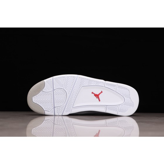 Air Jordan 4 SE “White Oreo” 白水泥灰“奥利奥”
