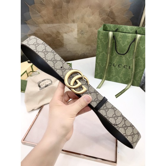 GUCCI Supreme canvas