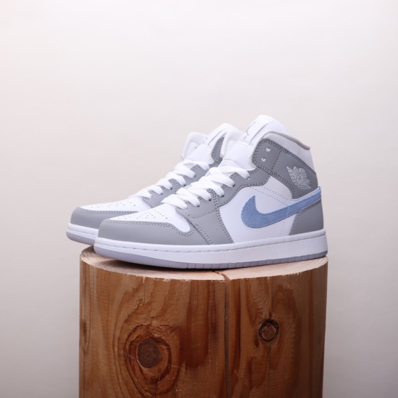 Air Jordan 1 Mid Wolf Grey