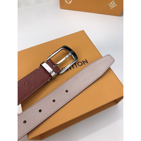 LOUIS VUITTO belt is double-sided with Italian original custom imported cowhide embossing