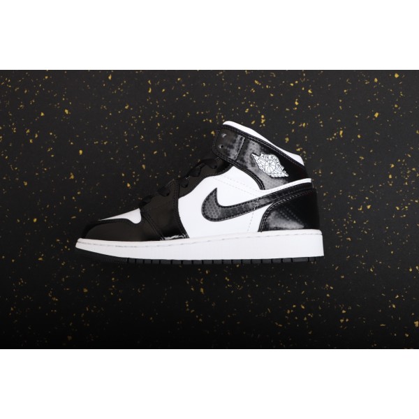 Air Jordan 1 Mid Black and White Panda