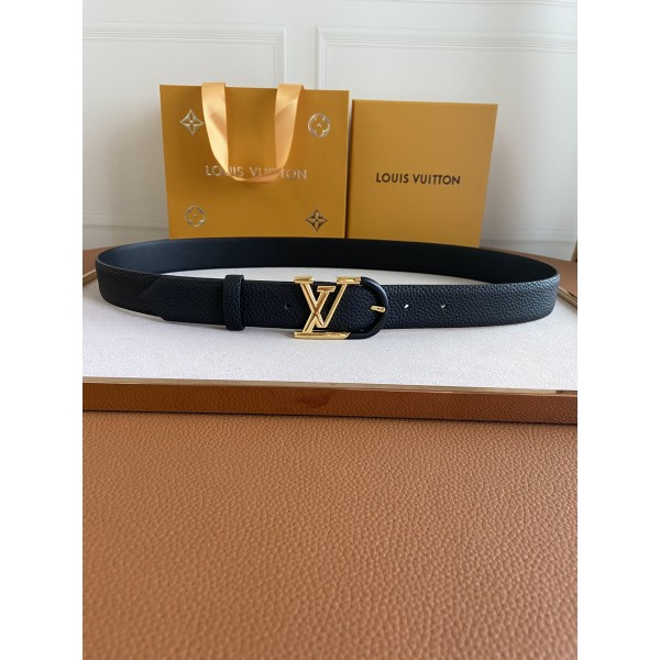 LOUIS VUITTO Essential 3.0cm Belt
