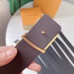 Reversible plain belt