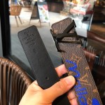 LOUIS VUITTO INITIALES 40MM REVERSIBLE BELT