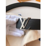 LOUIS VUITTO initials belt