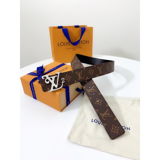 LOUIS VUITTO classic waterproof fabric with original calfskin