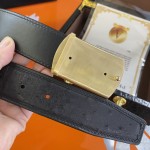 LOUIS VUITTO chooses real ostrich skin. 🐦 Full feather nails. Hemming process without splicing