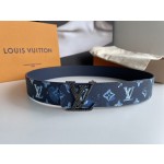 LOUIS VUITTO SHAPE 40 mm reversible belt