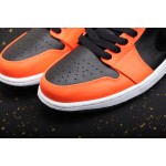 Air Jordan 1 Low Low Top Zwart en Oranje