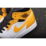 Air Jordan 1 Mid wit en geel
