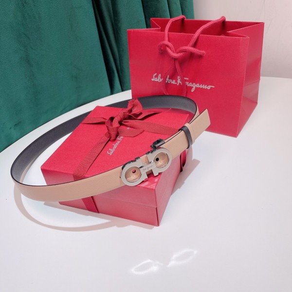 FERRAGAMO double-sided top layer leather belt