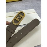 FENDI new 🌿 narrow belt with loops