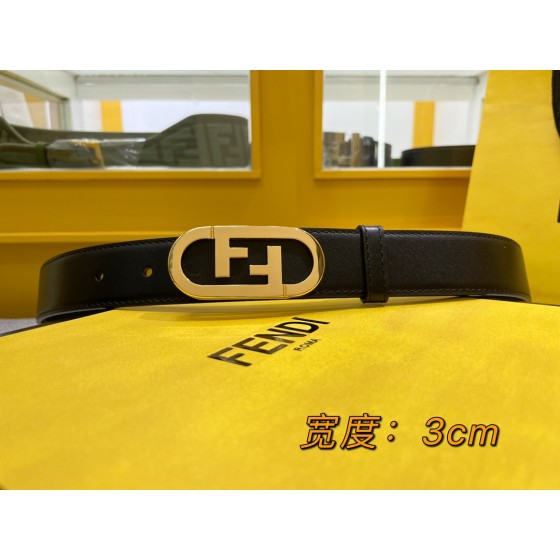 FENDI new 🌿 narrow belt with loops