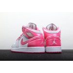 Air Jordan 1 Mid 中帮 白灰粉