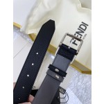 FENDI 进口意大利小牛皮👍 针扣设计