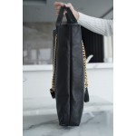 𝗖𝗛𝗔𝗘𝗡𝗟✦ 𝟐𝟐𝐬𝐬 latest 𝗠𝗮𝘅𝗶 shopping bag 🛍️ genuine leather black