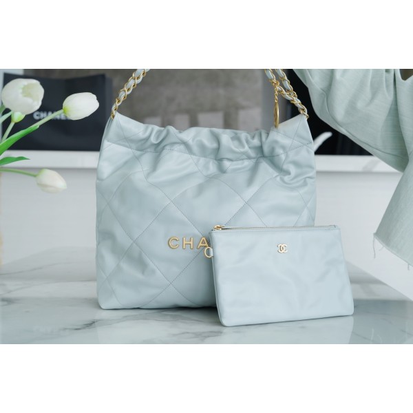 𝗖𝗛𝗔𝗘𝗡𝗟✦23C 22 handbag authentic tail leather haze blue small