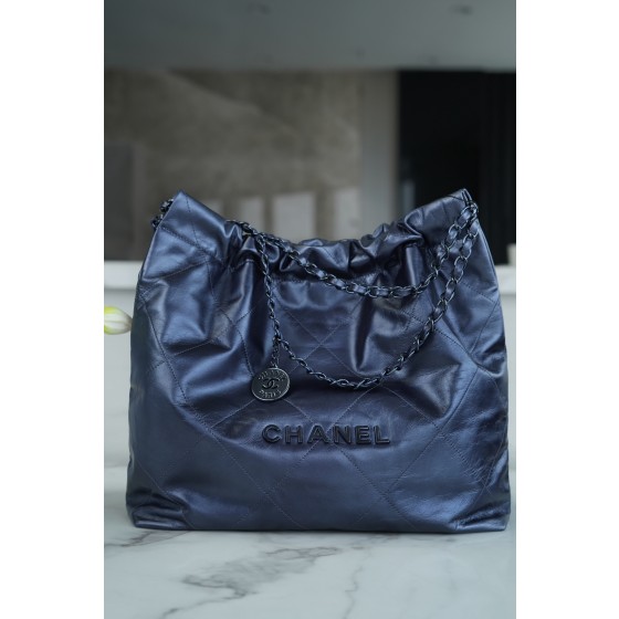 𝗖𝗛𝗔𝗘𝗡𝗟✦𝟐𝟐𝗣Métiers d'Art 𝟐𝟐Handbag Medium Metallic Blue