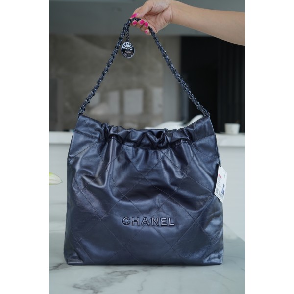 𝗖𝗛𝗔𝗘𝗡𝗟✦𝟐𝟐𝗣Métiers d'Art 𝟐𝟐Handbag Medium Metallic Blue