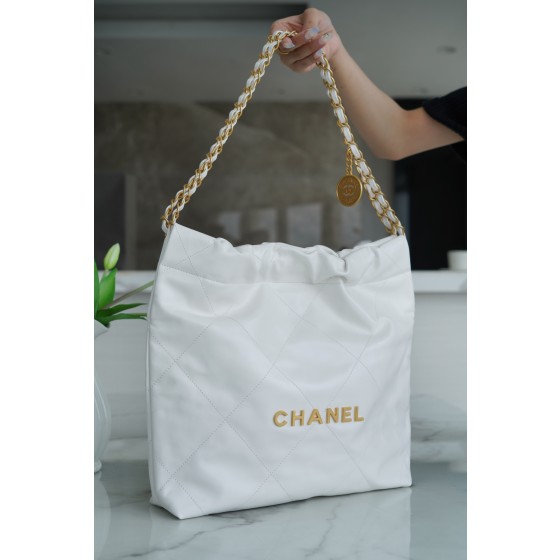 𝗖𝗛𝗔𝗘𝗡𝗟✦ 𝟐𝟐𝗣 Spring/Summer New 𝟐𝟐 Handbag Small White Gold Buckle➿