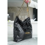 𝗖𝗛𝗔𝗘𝗡𝗟✦𝟐𝟐𝗣Spring/Summer New 𝟐𝟐Handbag Genuine Tail Leather Medium Black Gold