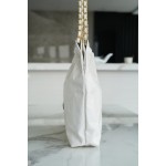 𝗖𝗛𝗔𝗘𝗡𝗟✦𝟐𝟐𝗣Spring/Summer New 𝟐𝟐Handbag Genuine tail leather white and black small