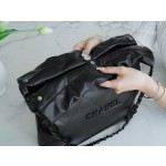 𝗖𝗛𝗔𝗘𝗡𝗟✦𝟐𝟐𝑲 𝟐𝟐Handbag genuine tail leather 𝐬𝐨 𝐛𝐥𝐚𝐜𝐤 all black small