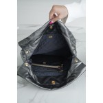 𝗖𝗛𝗔𝗘𝗡𝗟✦ 𝟐𝟐𝗣Spring/Summer New 𝟐𝟐Handbag Genuine Tail Metal Gray Medium