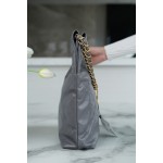 𝗖𝗛𝗔𝗘𝗡𝗟✦𝟐𝟐𝗣Spring/Summer New 𝟐𝟐Handbag Genuine Tail Leather Small Premium Gray