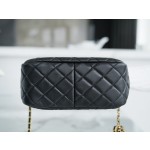 𝗖𝗛𝗔𝗘𝗡𝗟✦ 22s Woven Gold Ball 𝑯𝒐𝒃𝒐 Hippie Bag Black 〰️