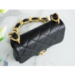 𝗖𝗛𝗔𝗘𝗡𝗟✦ 𝟮𝟮𝘀 thick chain cf underarm bag 𝒎𝒊𝒏𝒊