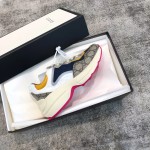 Gucci canvas cowhide interspersed with pink leather stripes trimmed poppet shoes pink spelling