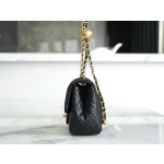 𝗖𝗛𝗔𝗘𝗡𝗟✦ 23C metal ball square fat man genuine leather black 🖤