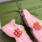 Gucci Pops This collection incorporates many flora and fauna elements Original material Pink Apple Women's